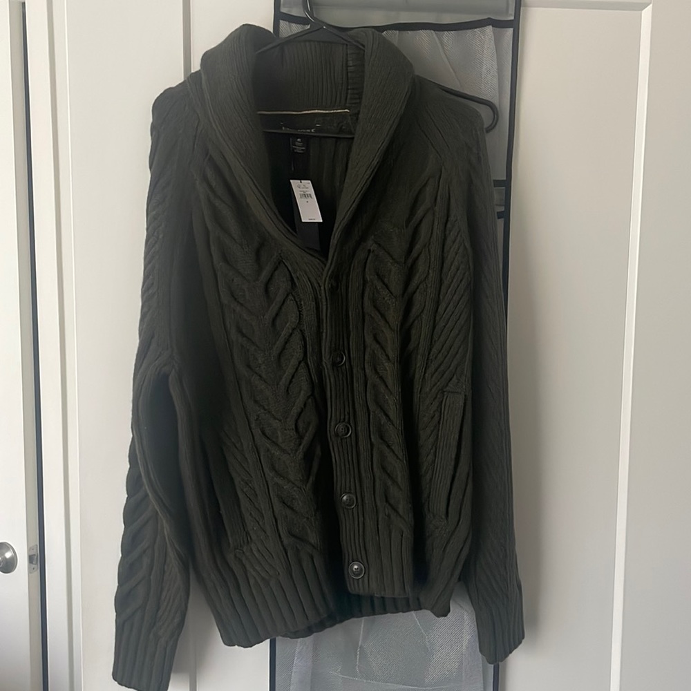 Olive Green Men’s Cardigan